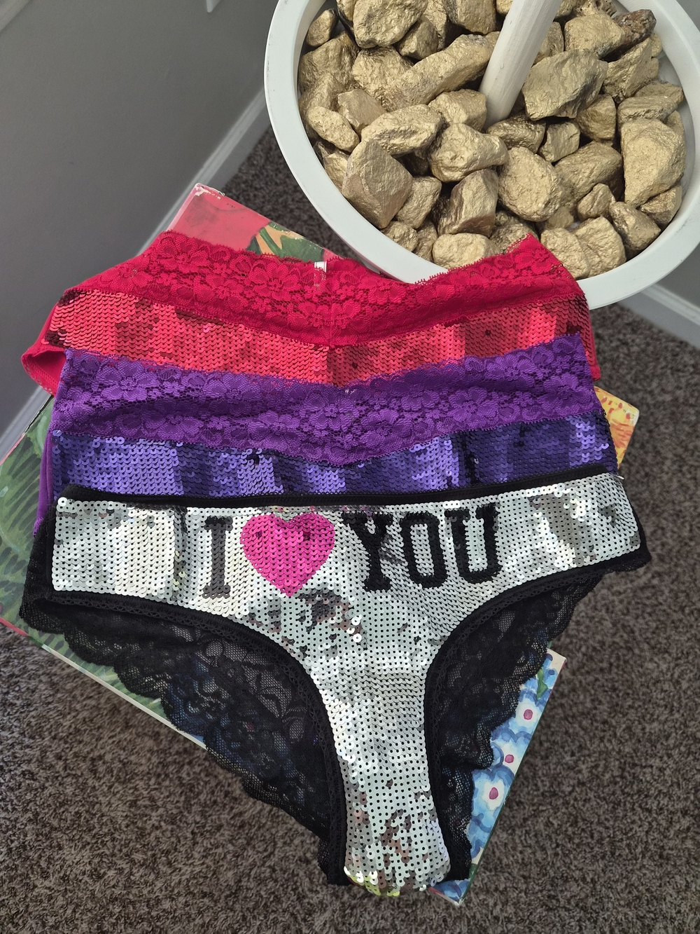 Sequin 'I ♥ YOU' Lace Trim Hipster Panty Set - Multicolor